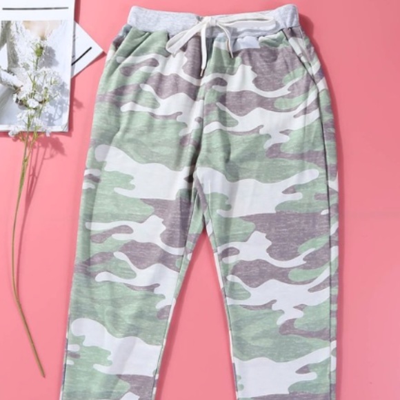 1 left 5X H.P. Camo Sports Pants - Picture 9 of 13